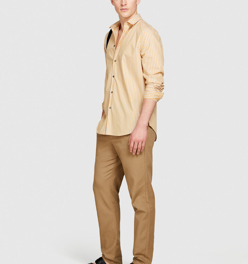Slim comfort fit trousers - men's slim fit trousers - Camel | Sisley image number 2